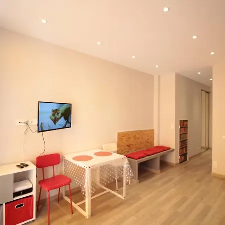 Red Buffa Apartament *