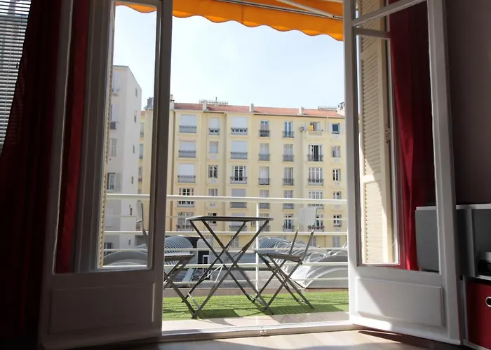 Red Buffa Apartment Nizza