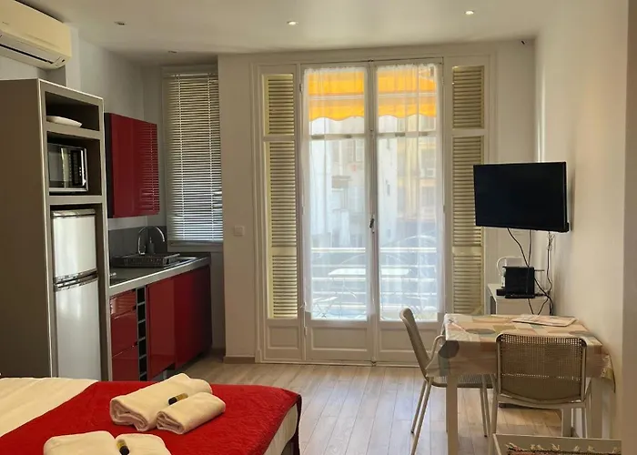 Red Buffa Apartment Nizza